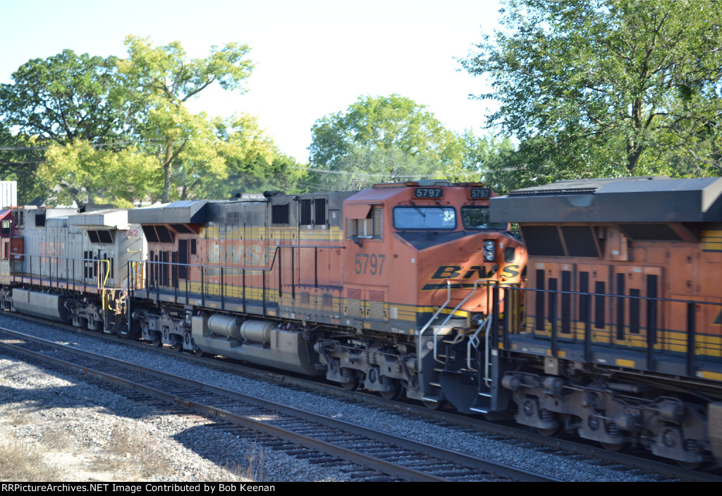 BNSF 5797